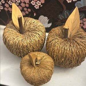 Decorative Rustic Apple Set Farmhouse Style Natural Fibers Wood